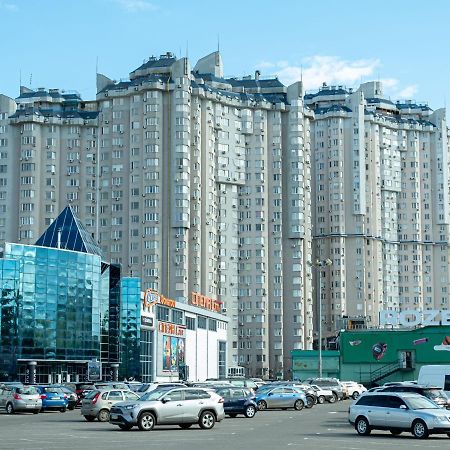 White Attic Apartment Одесса Экстерьер фото