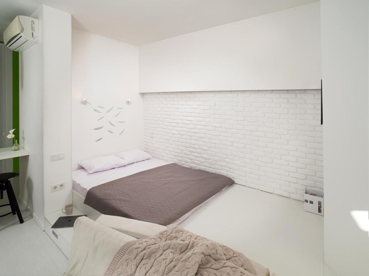 White Attic Apartment Одесса Экстерьер фото